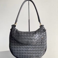 보테가 베네타 미디엄 제멜리 숄더백